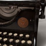 Typewriter continsouza 20s