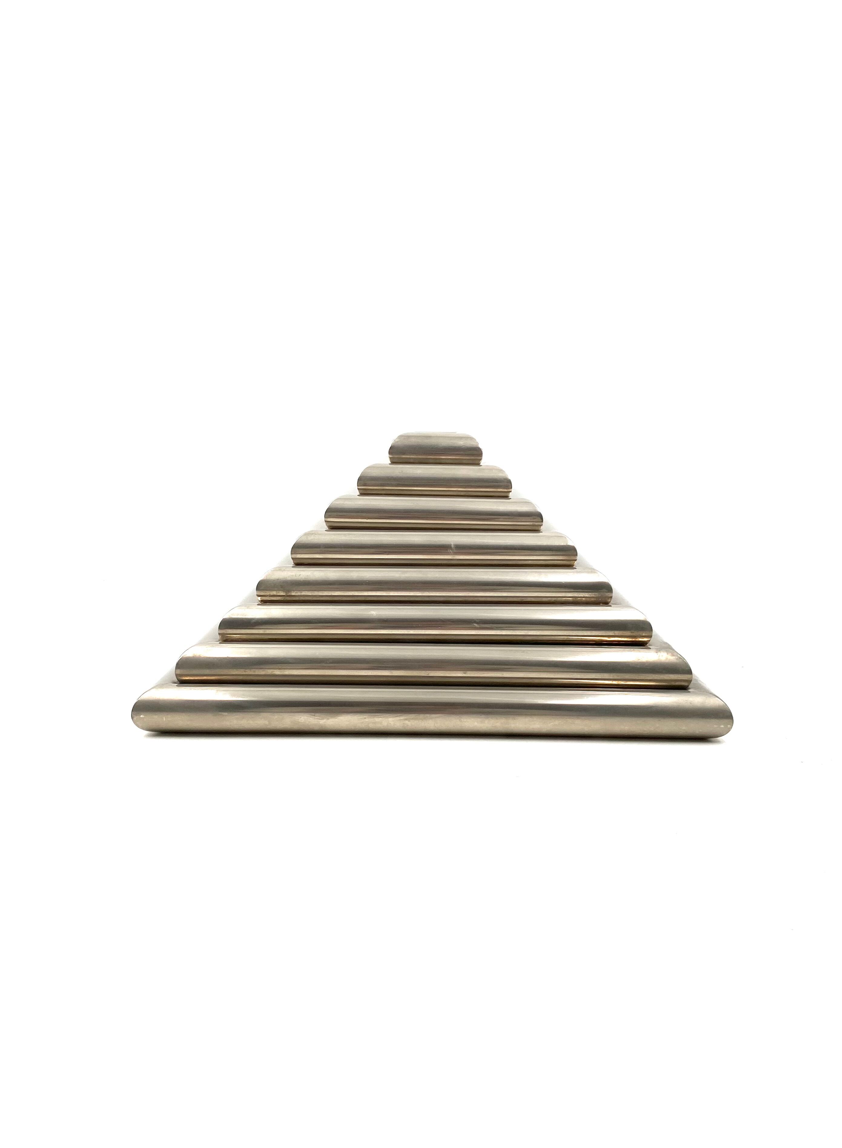 Ziggurat-shaped stacked trays / vide poche sculpture, Italy 1970s