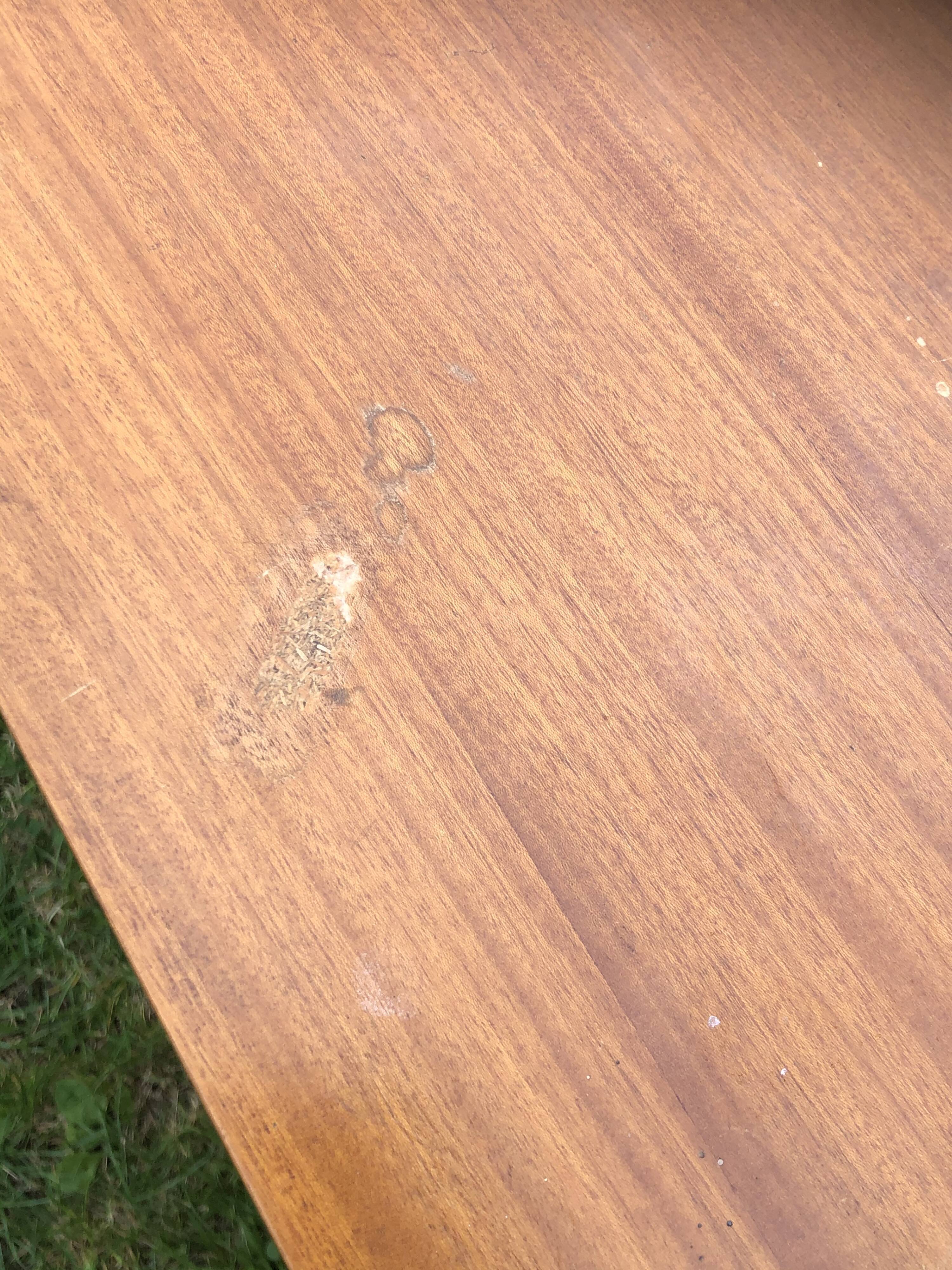 Chest of drawers feet spindle light wood 1960