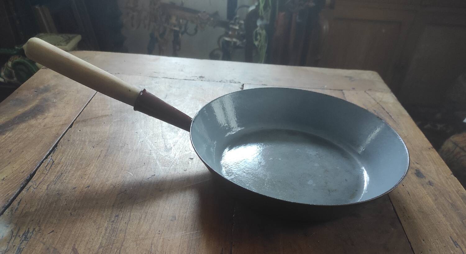 Le Creuset frying pan