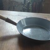 Le Creuset frying pan