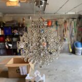 Raindrop crystal chandelier