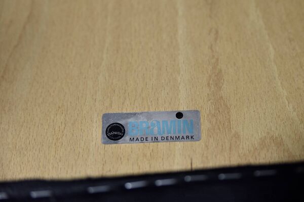 Chaises vintage scandinaves modernes en palissandre et cuir noir du milieu du siècle de Bramin, lot de 3