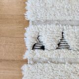 Berber rug small ethnic triangles 100x190 cm