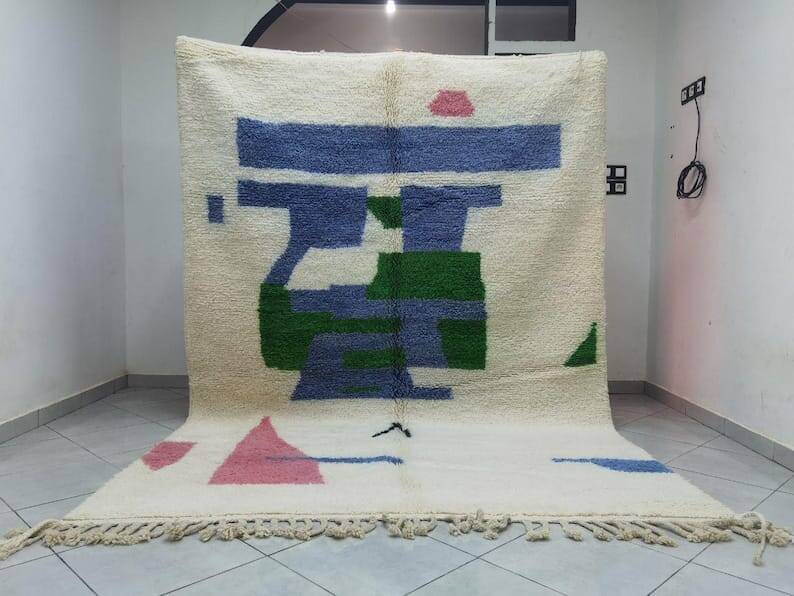 Grande tapis berbere en laine naturelle taille 200 x 300 cm