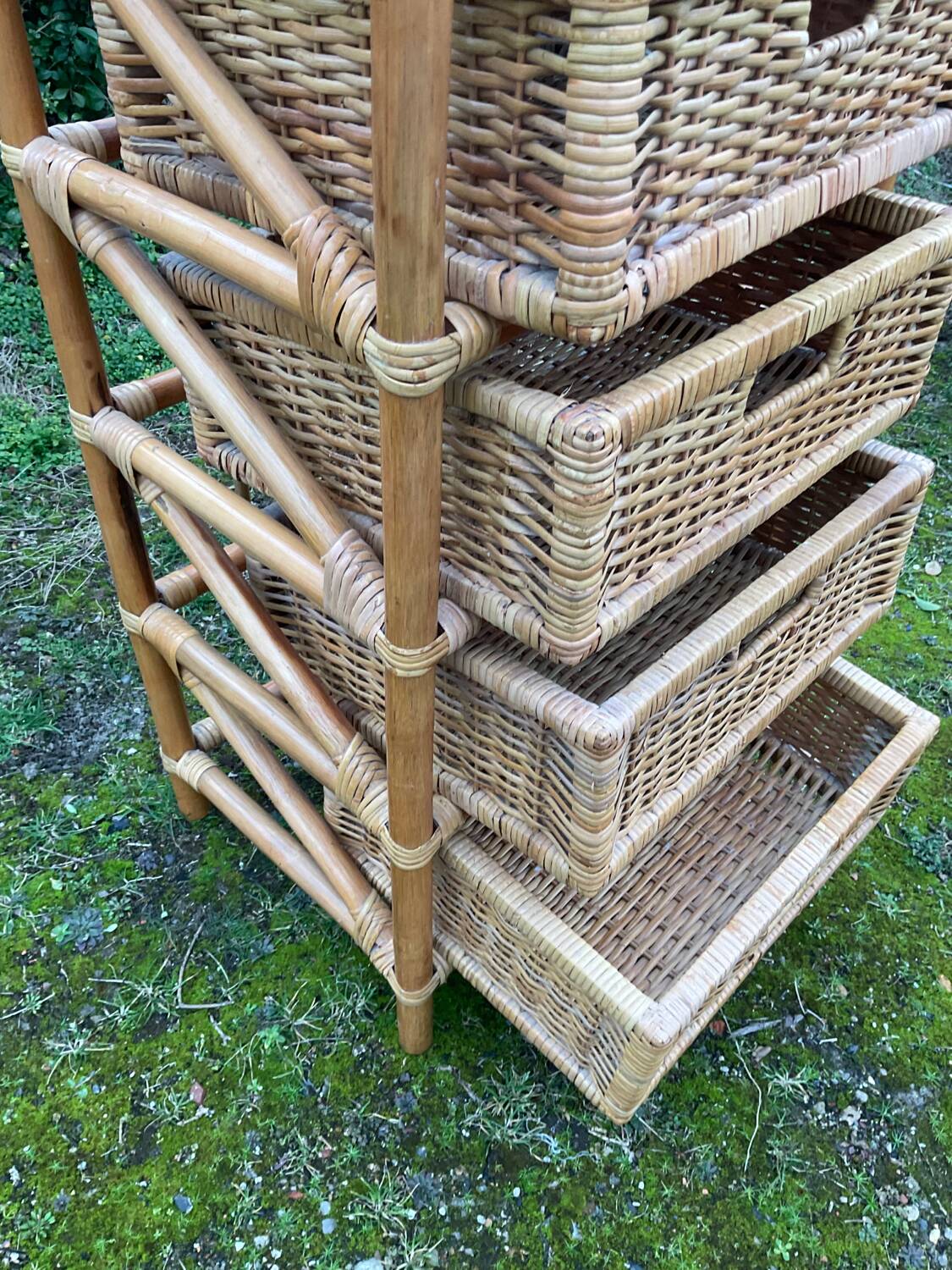 Vintage rattan chiffonier