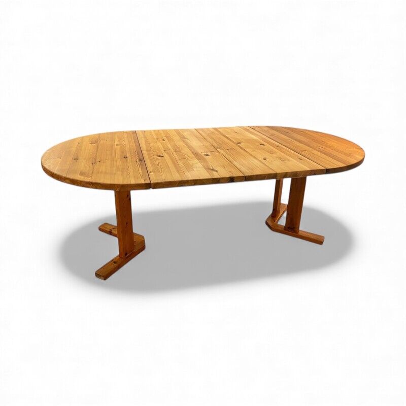 Extendable dining table in pine, Rainer Daumiller style.