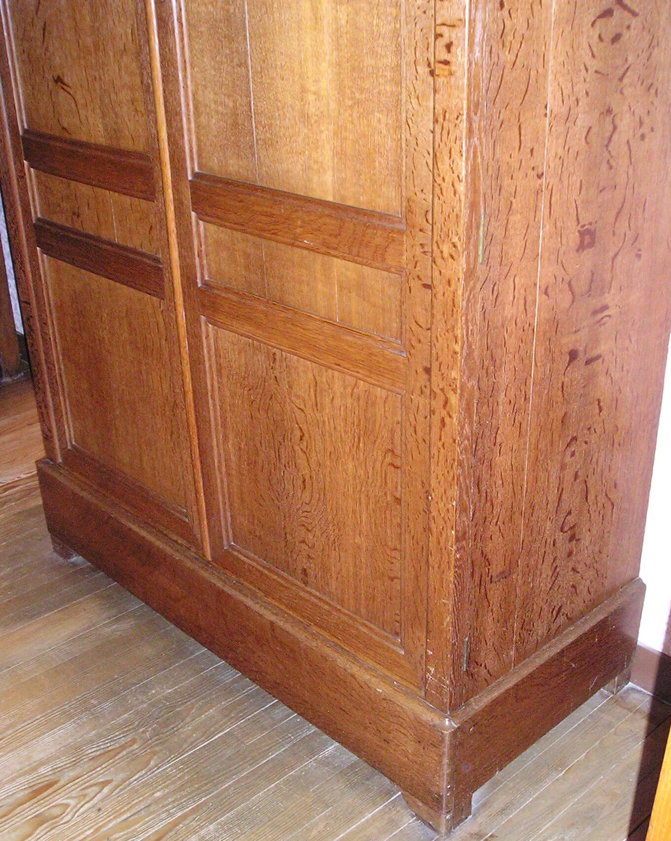 Louis Philippe sacristy cabinet in blond oak