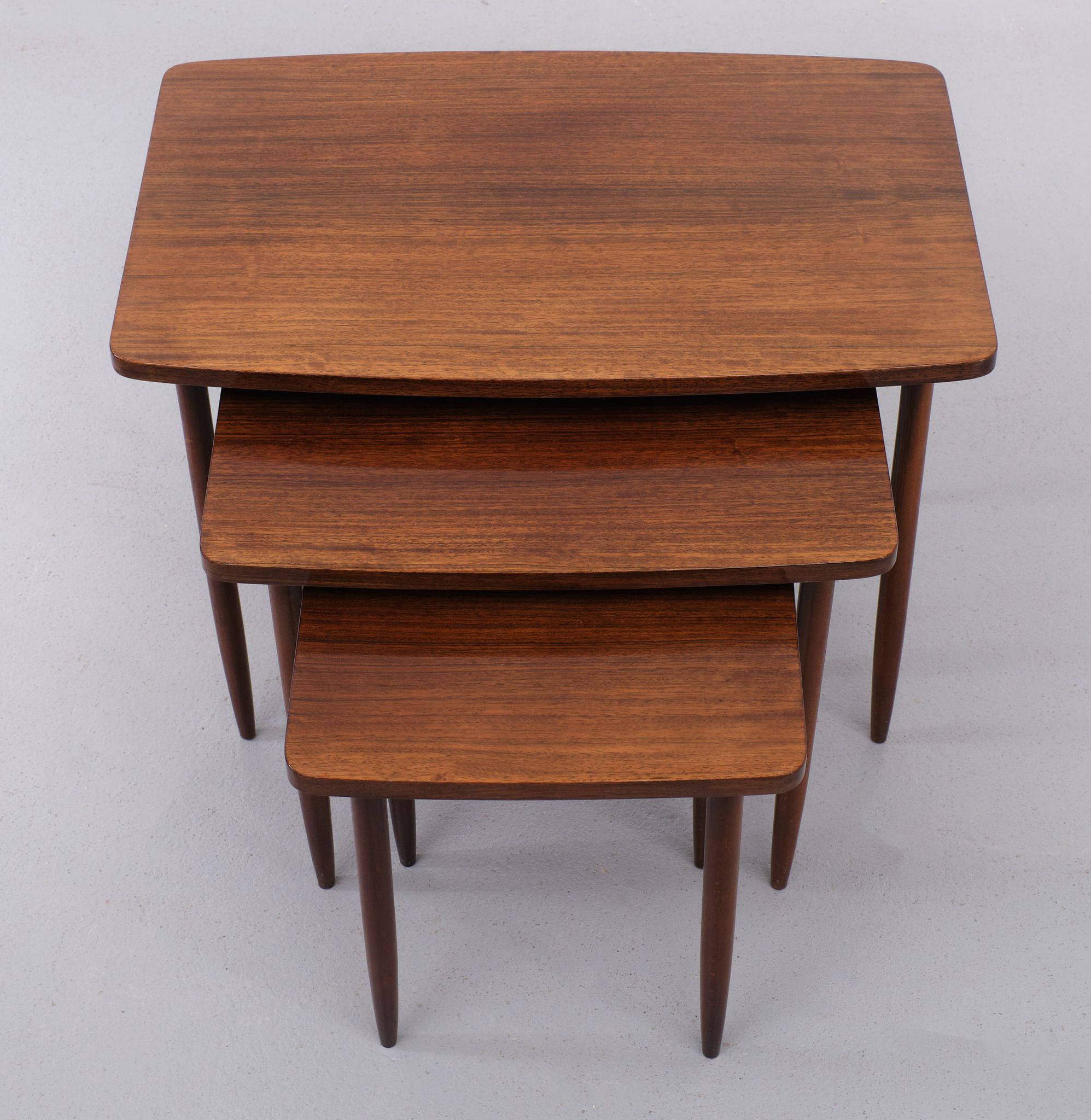 Nesting tables Mimi Fortuna 1960s Holland