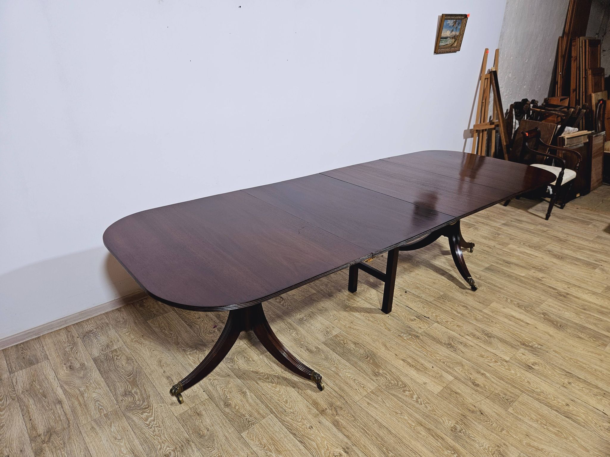 Elegant Dining Table, 2nd half of the 19th Century - Classic/Walnut