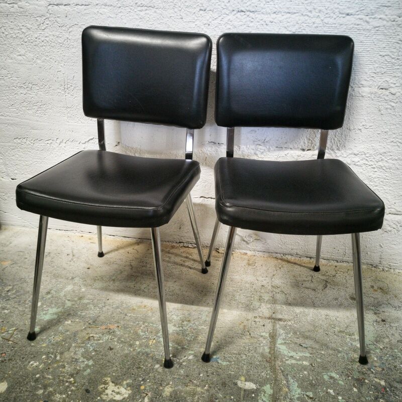Pair of office chairs oem Strafor
