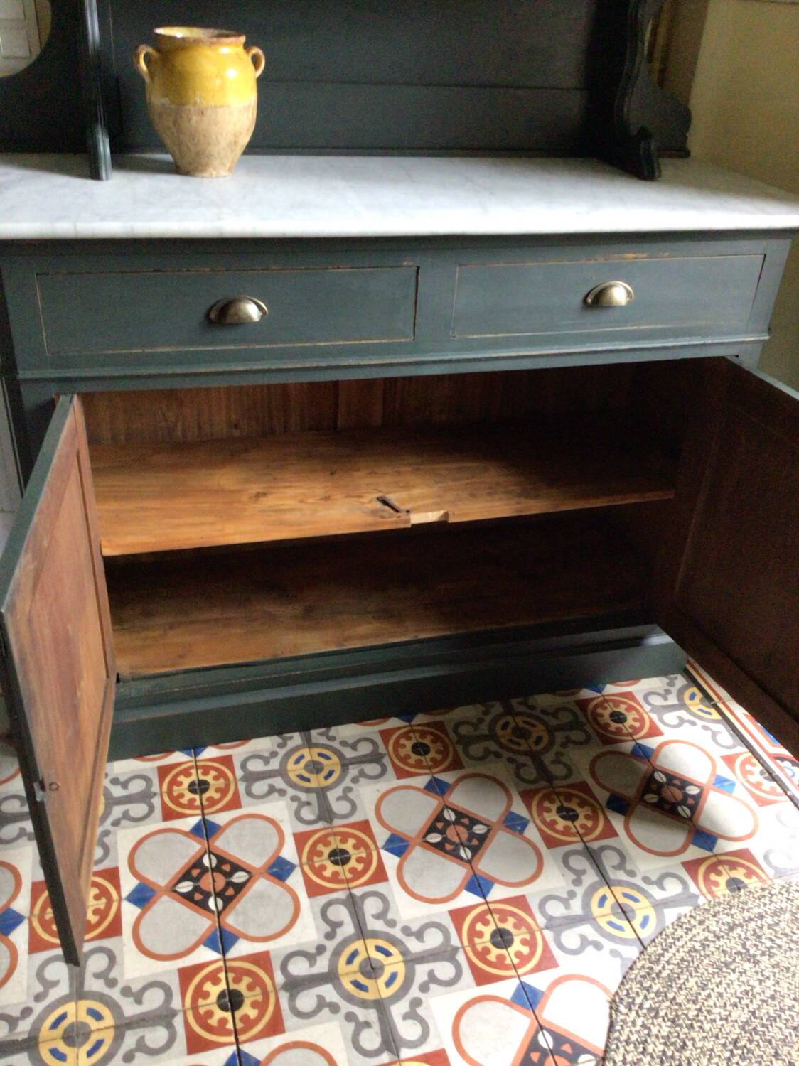 Saint hubert english green buffet