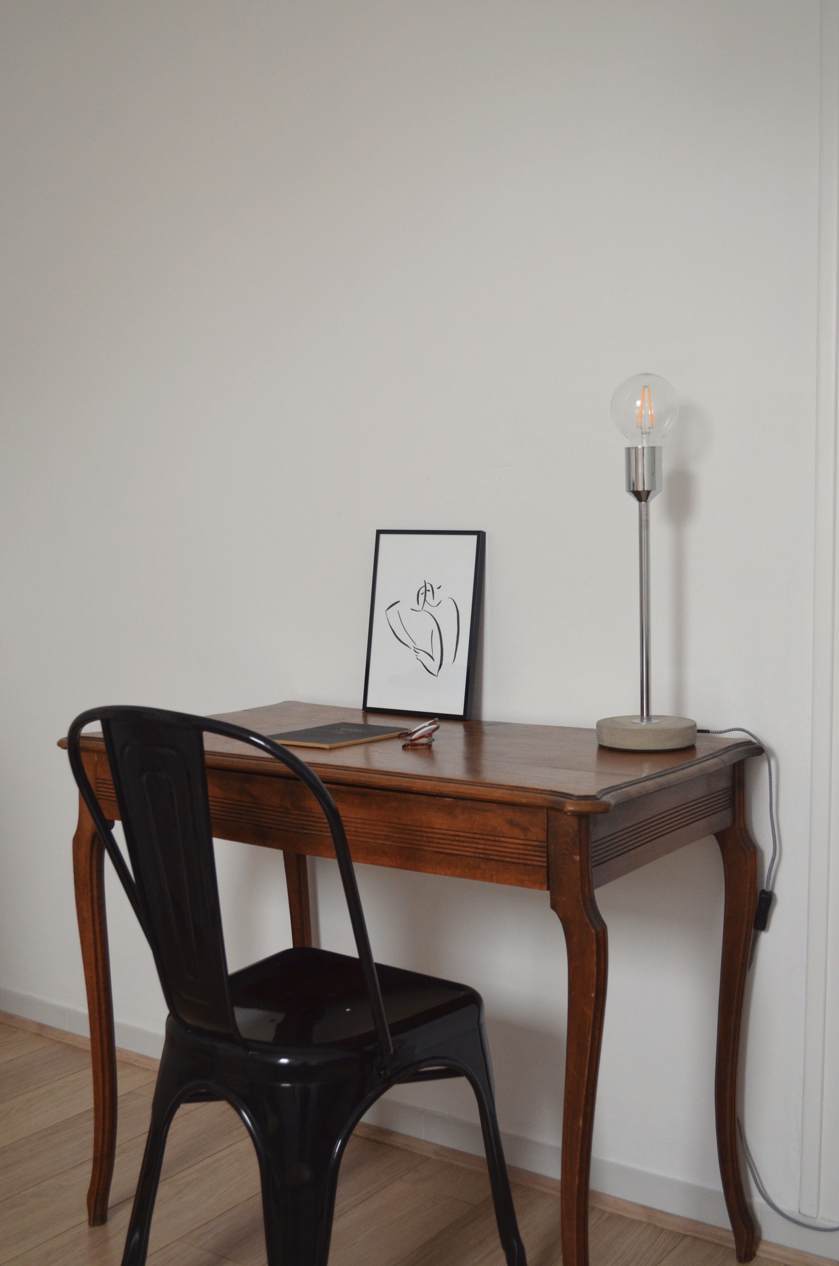Side table clean oak