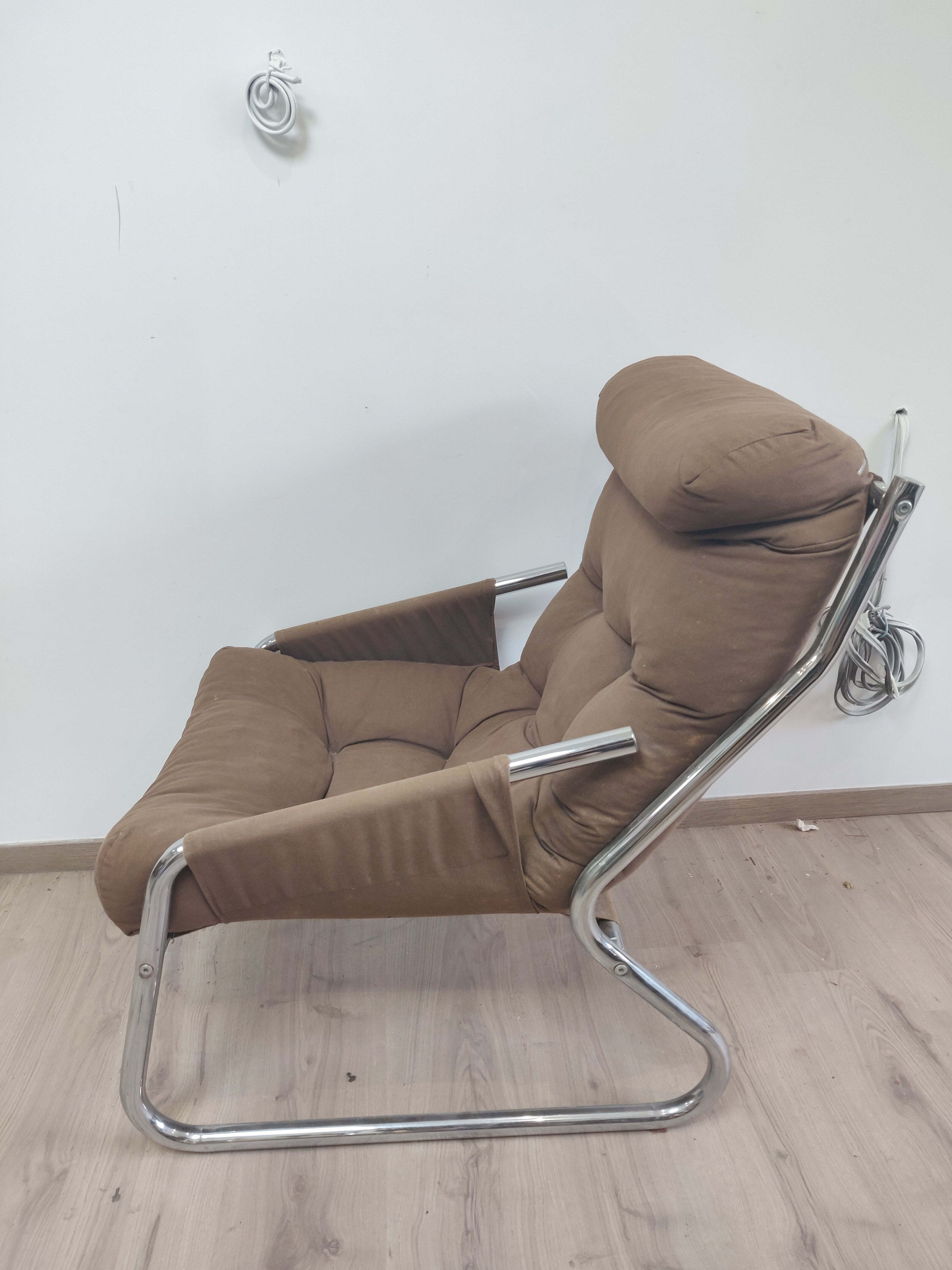 Lounge armchair vintage design years 1970