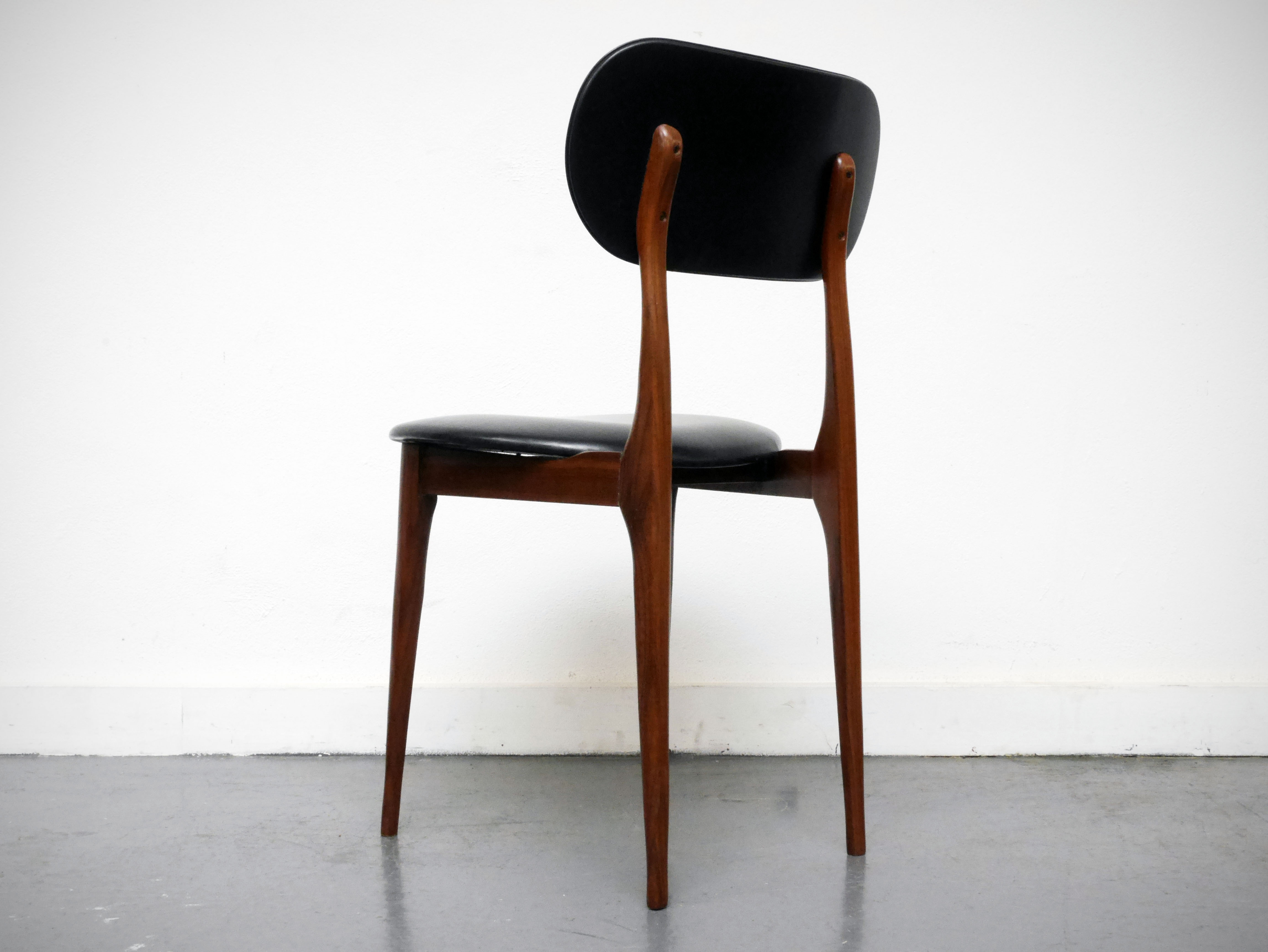 Set of 6 scandinavian chairs