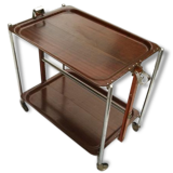 Folding wheels serving