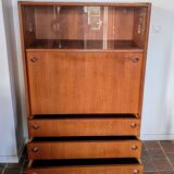Scandinavian secretary