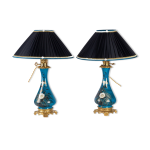 Paire de lampes en porcelaine