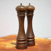 Marlux large model salt and pepper shaker, vintage wooden pepper mill and salt shaker
