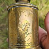Oil lamp: Clamfor