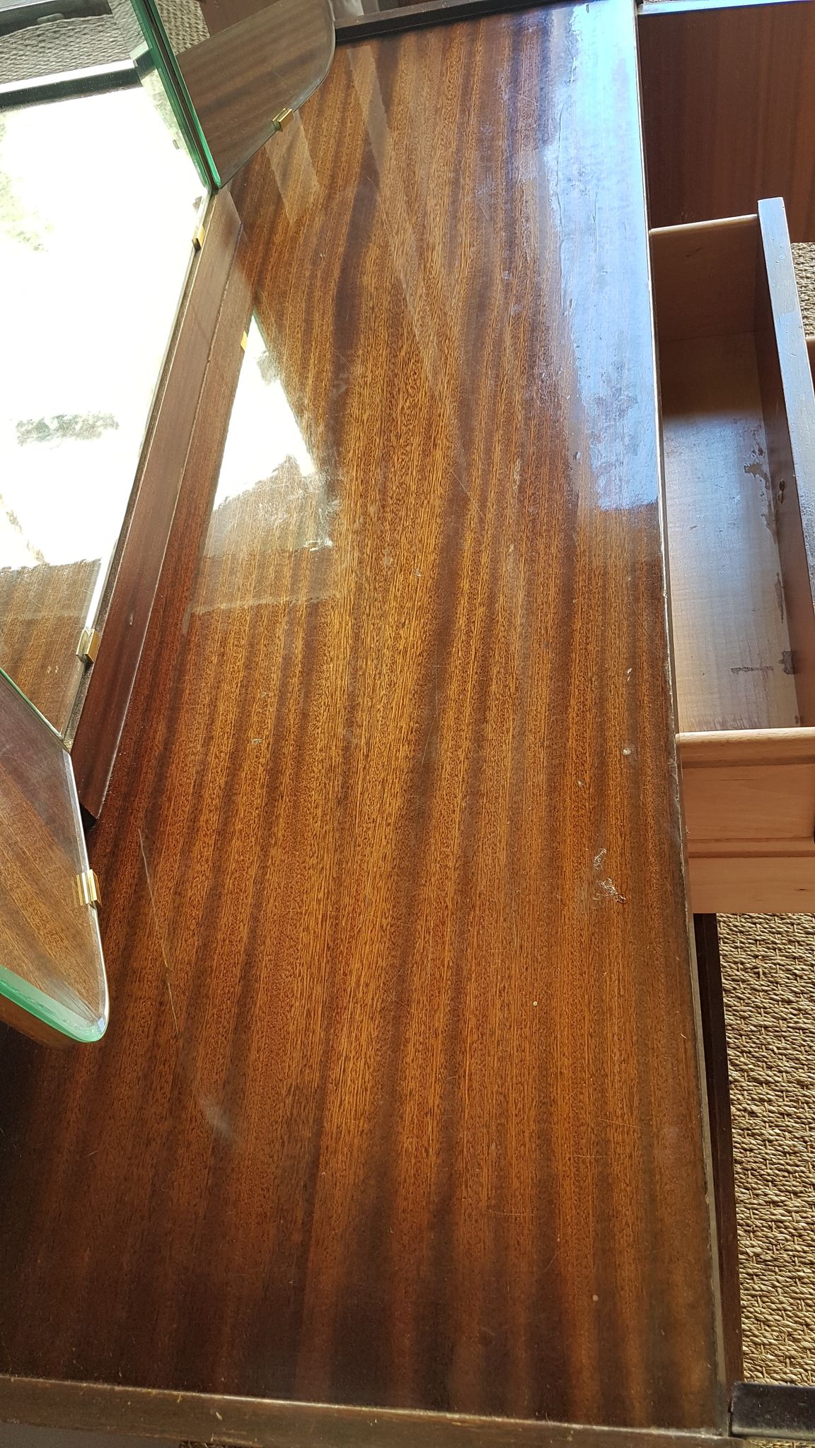 Coiffeuse vintage des années 60