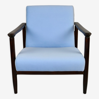 Light bleu velvet gfm-142 armchair by edmund homa, 1970