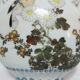 Gourd vase in Chinese or Japanese porcelain