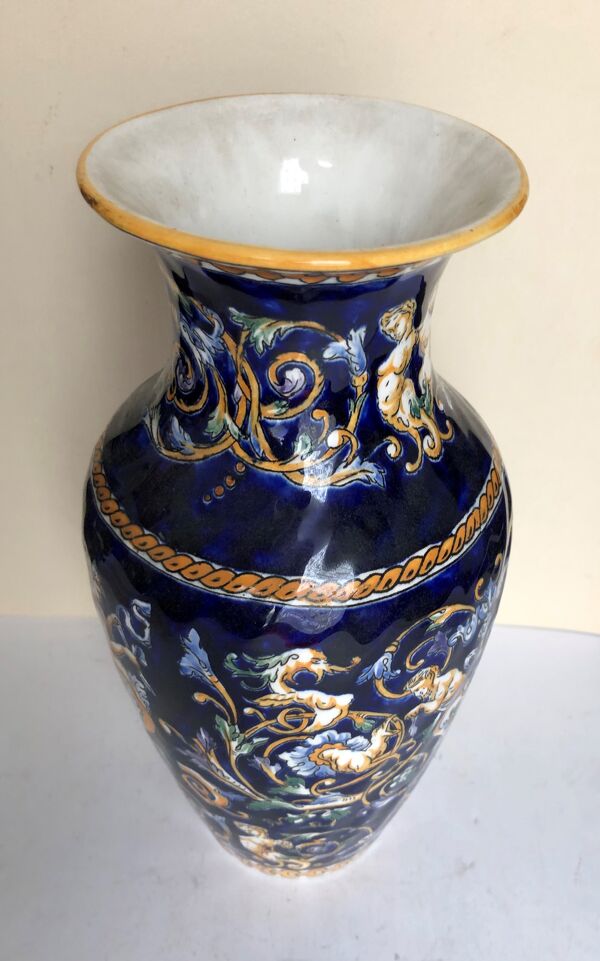 Vase en faïence de Gien
