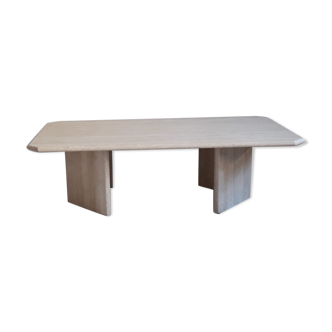 Coffee table in travertine