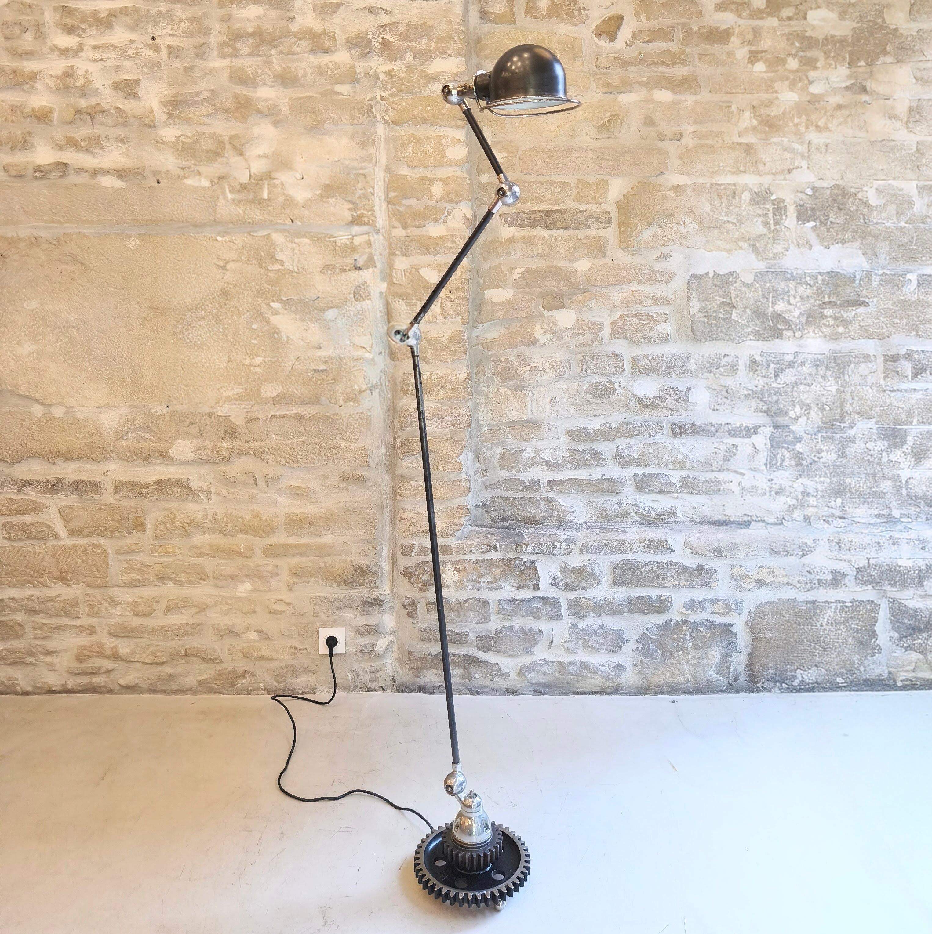 Vintage industrial floor lamp with 3 arms, Jieldé