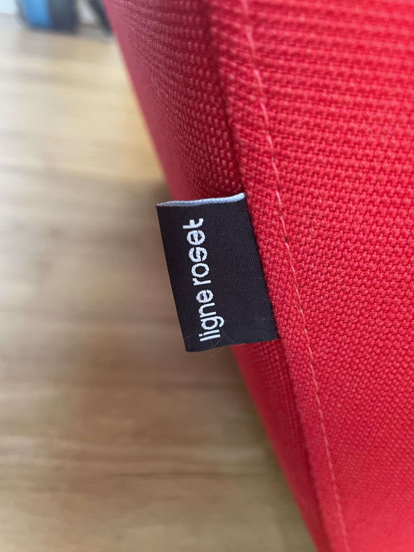 Paire Fauteuil Basculants & Ottoman Ligne Roset - Modèle Neo d'Alban-Sébast