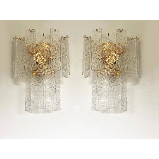 Pair of contemporary hammered strips ”listelli” murano glass wall sconces