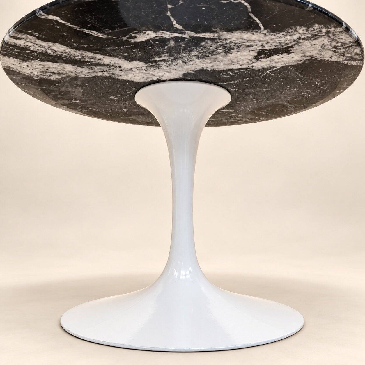 Table basse Tulipe – Eero Saarinen – Marbre – Années 1960