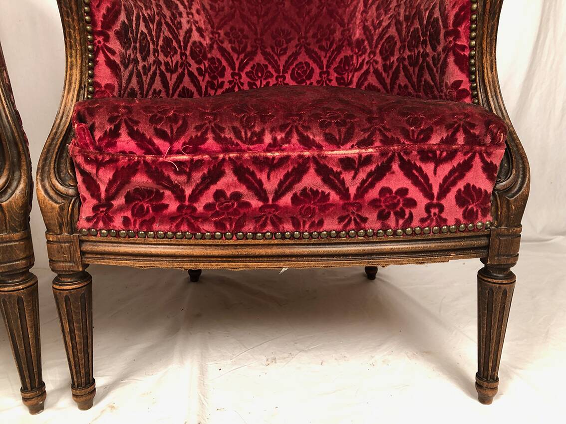 Pair of Transition period armchairs, trimmed with burgundy velvet