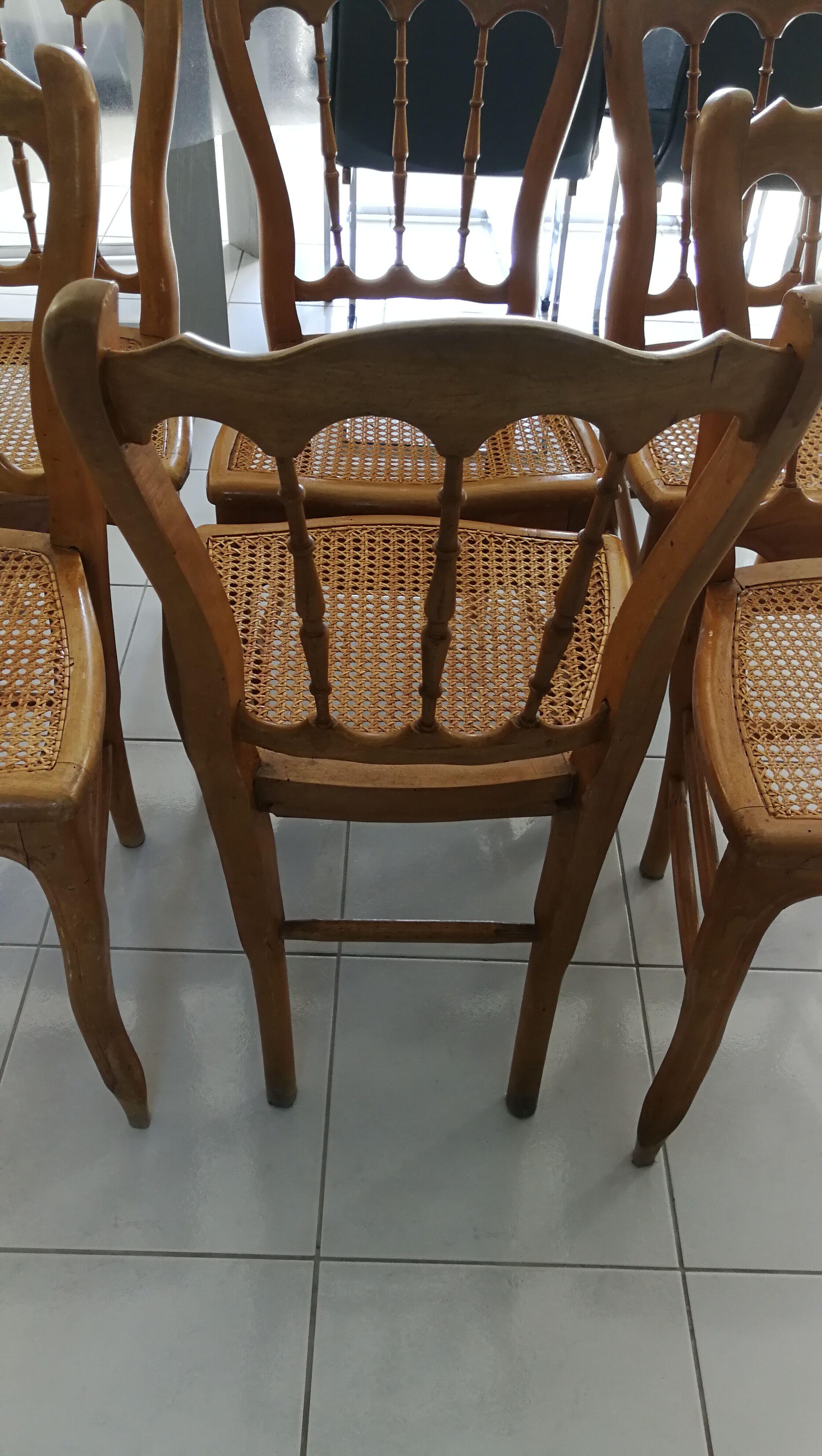 6 chairs in natural canning
