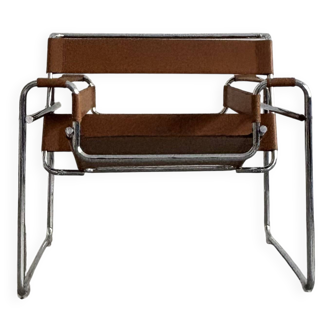 Wassily chair by Marcel Breuer for Gavina