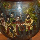 Asian vases in partitioned bronze