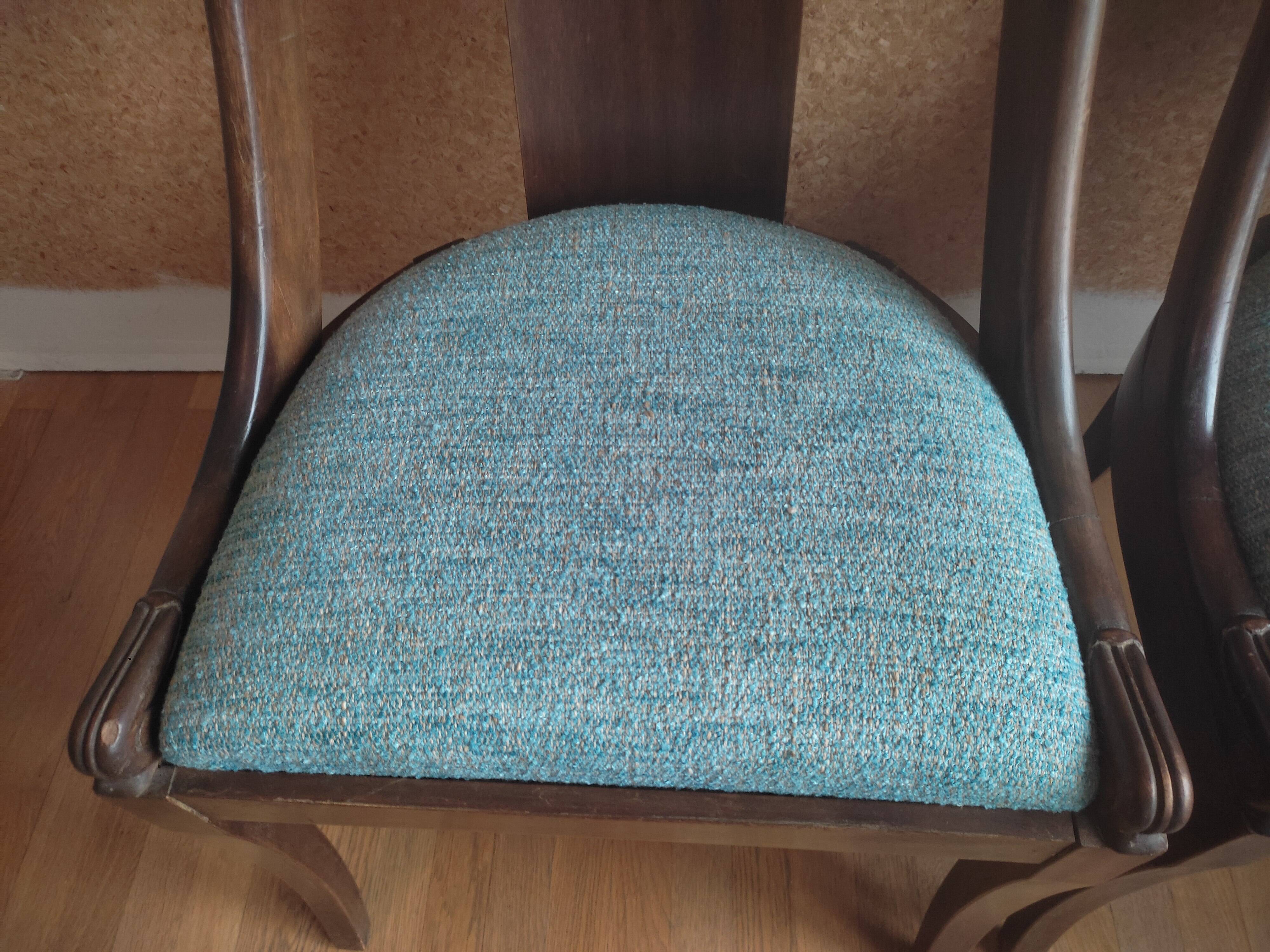 Empire gondola chairs