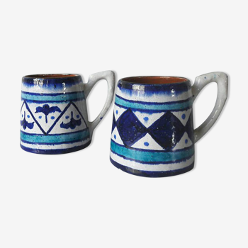 Pair of 60s cups