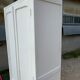 Armoire parisienne blanche