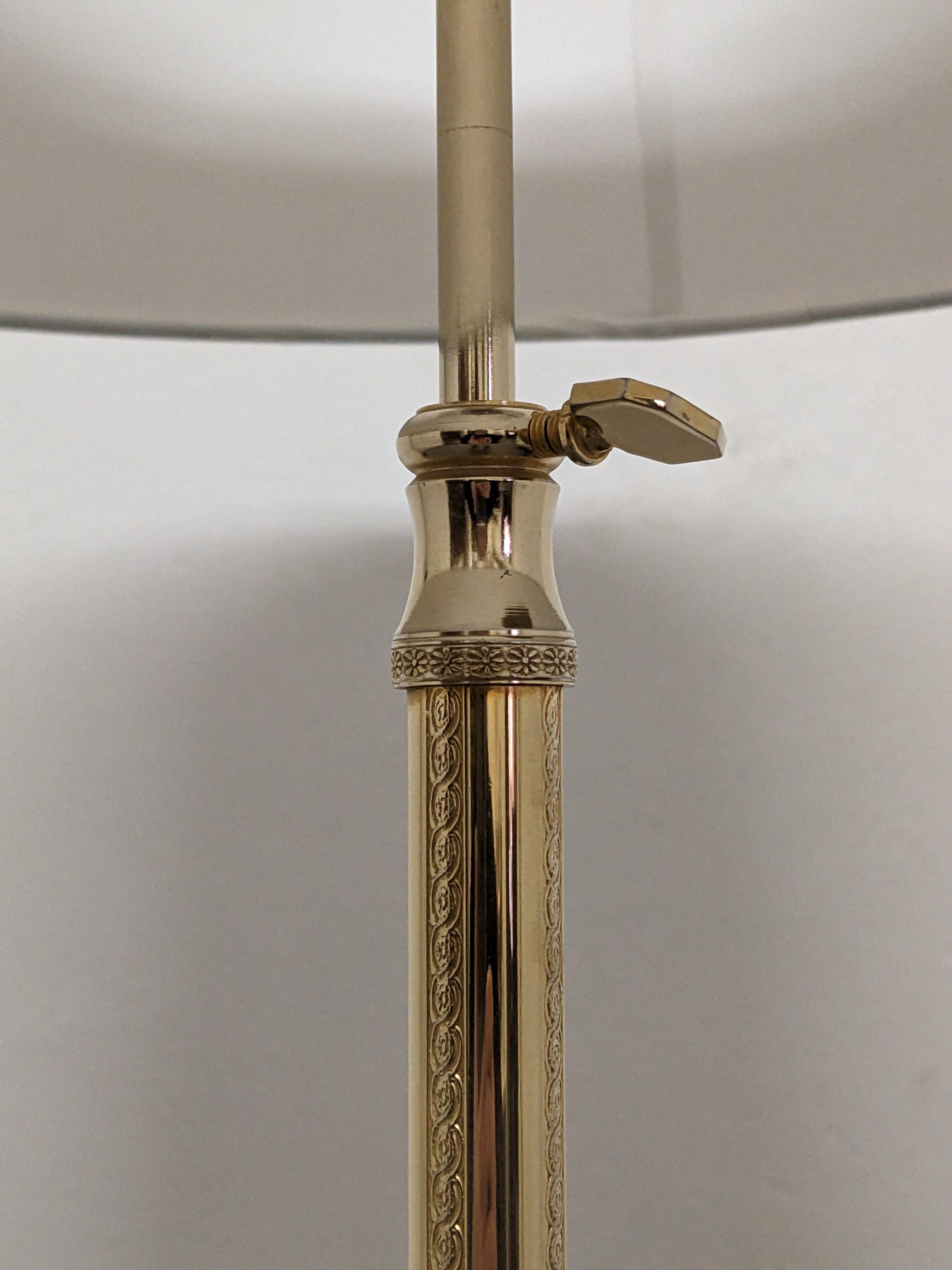 Brass tripod floor lamp from the 50s/60s