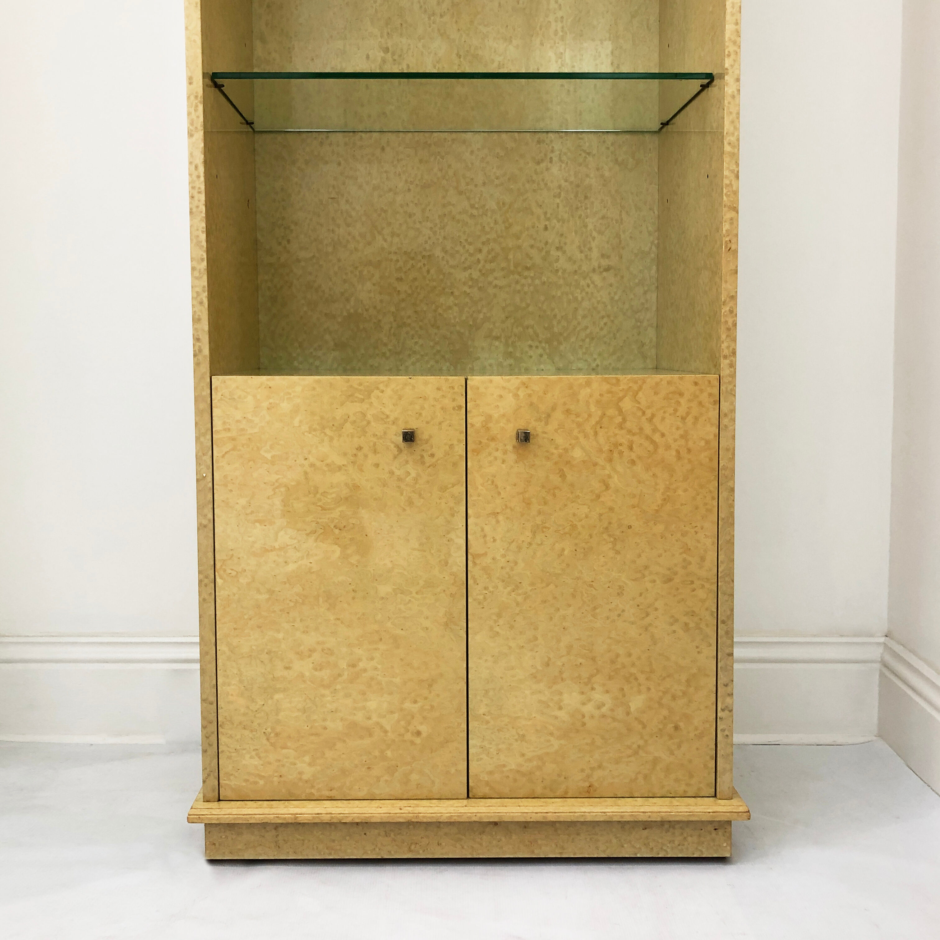 1980s birds eye maple display cabinet memphis milano style 1980s vintage