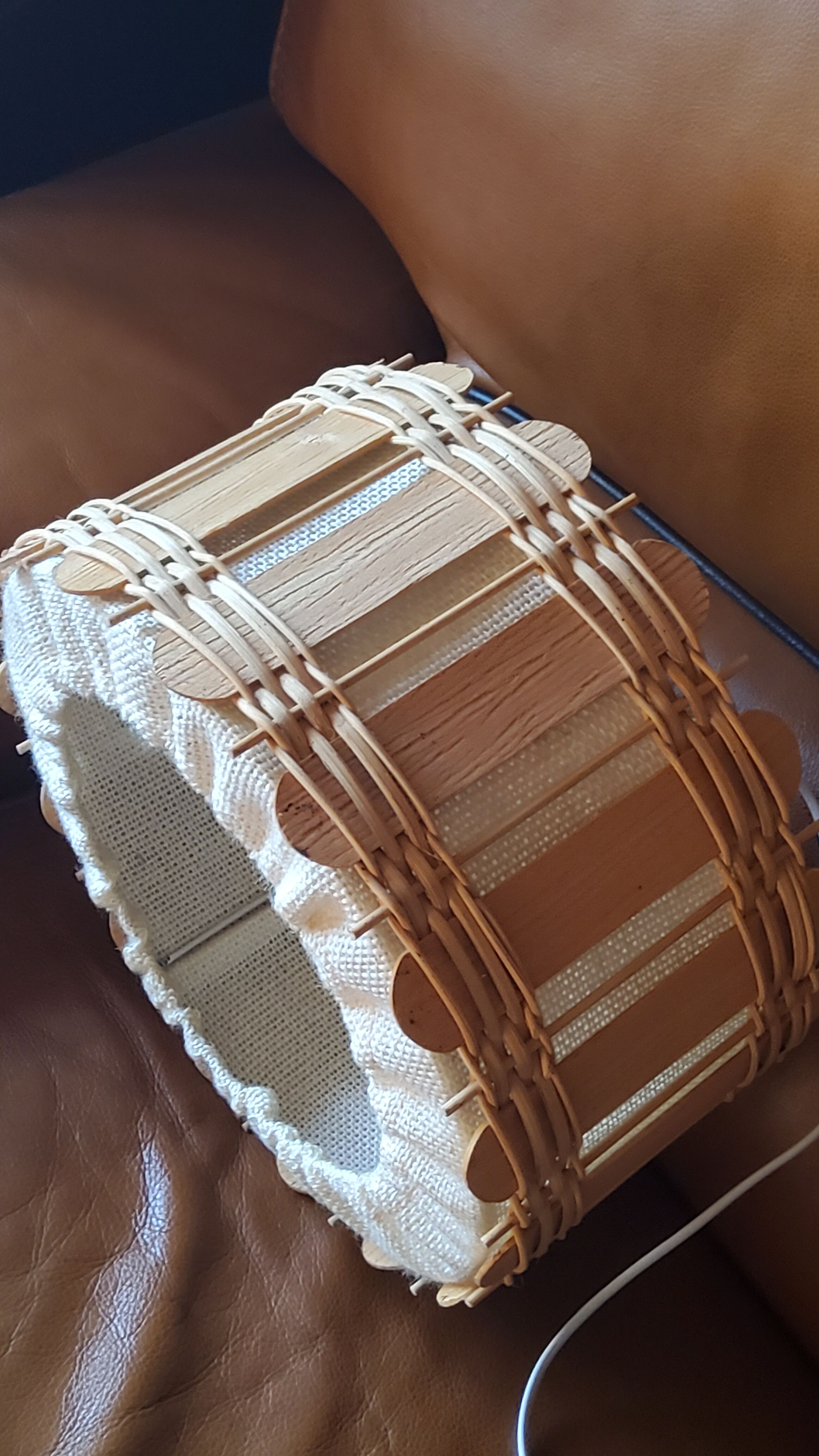 70s suspension in rattan and Scandinavian style fabrics