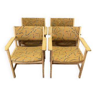 Suite of 4 Hans Wegner armchairs "Scandinavian design" 1960.