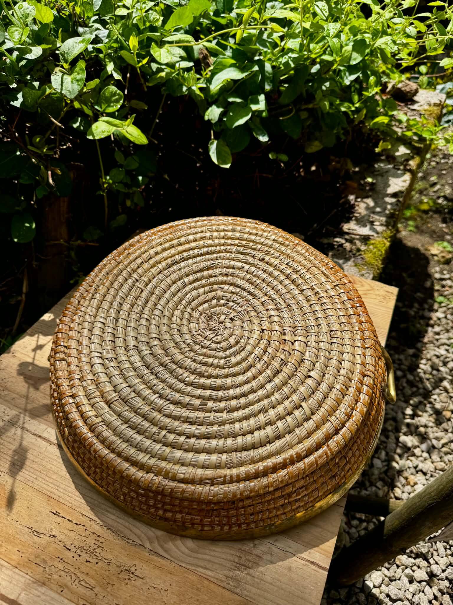 Wicker and brass table centrepiece in the style of Gabriella Crespi from the 1960s.