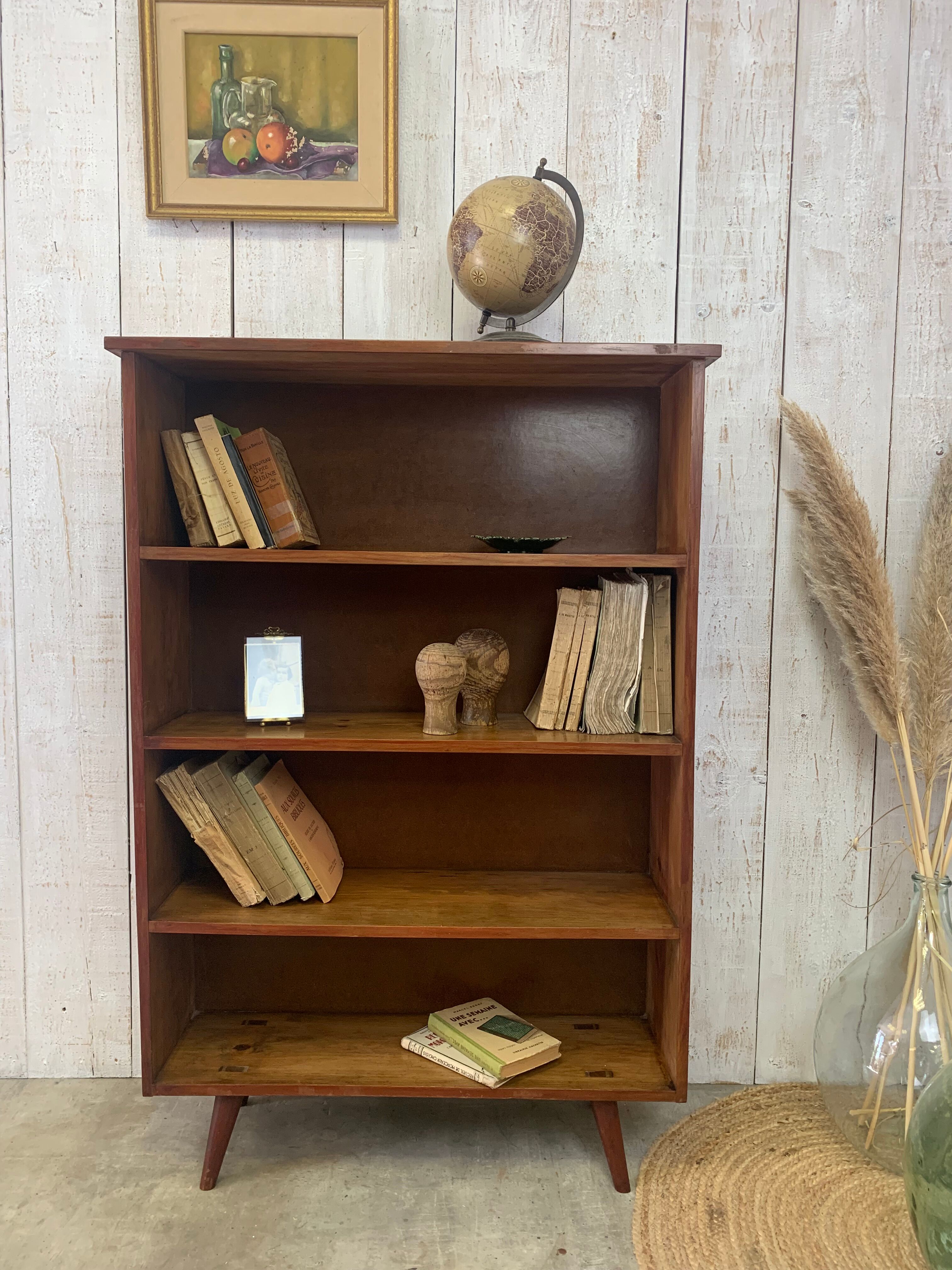 Bibliothèque vintage
