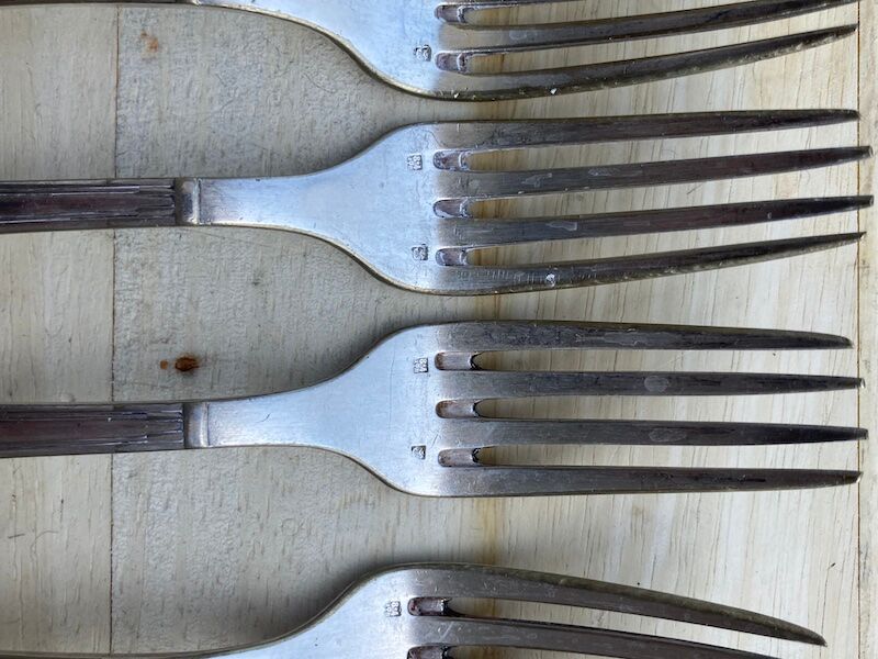 11 silver metal forks