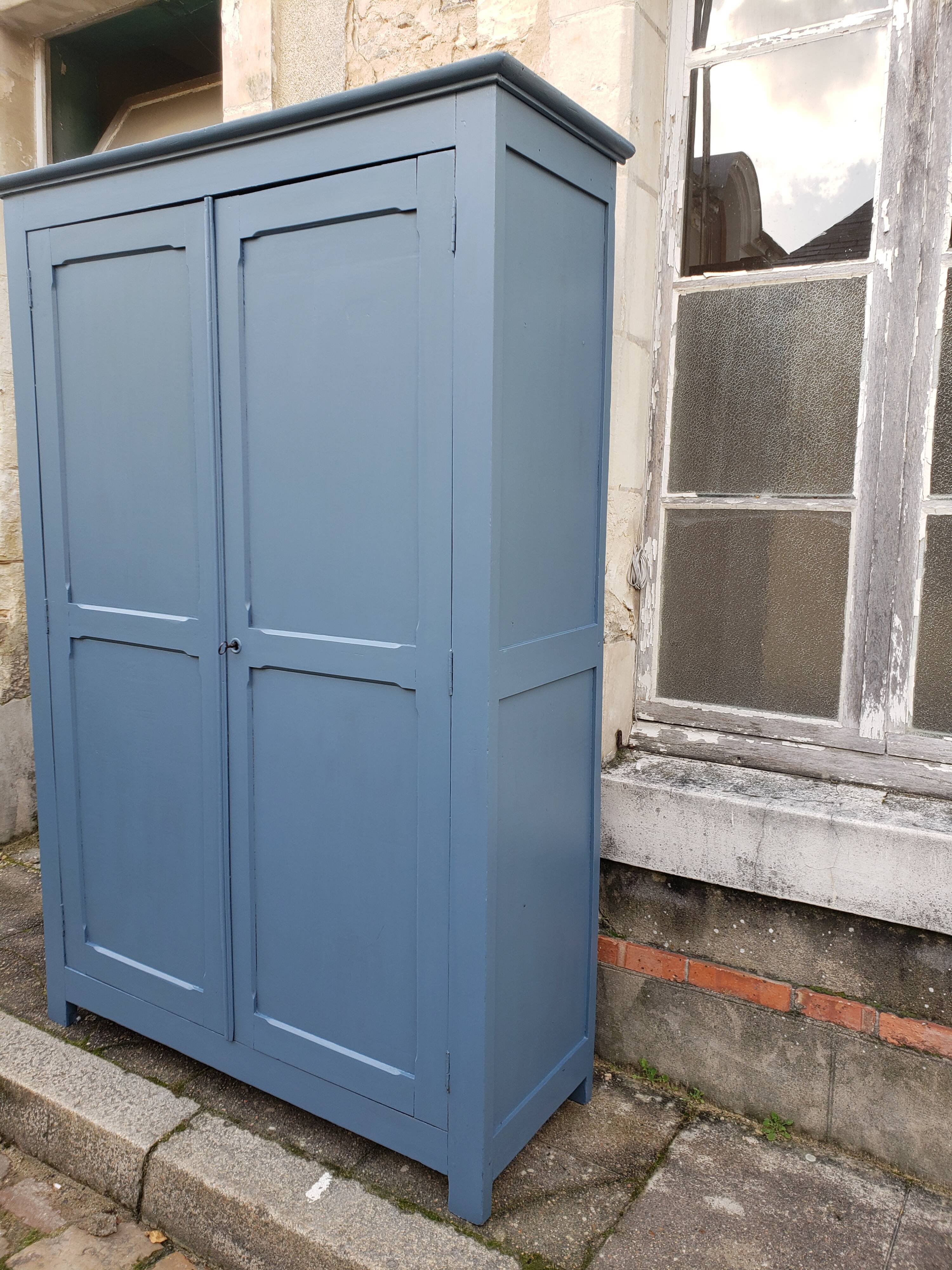 Parisian wardrobe large model