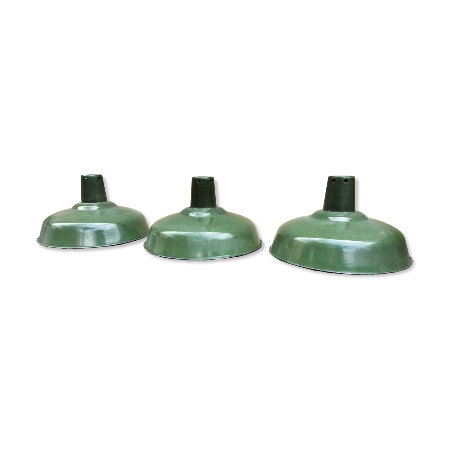 enameled sheet metal pendants