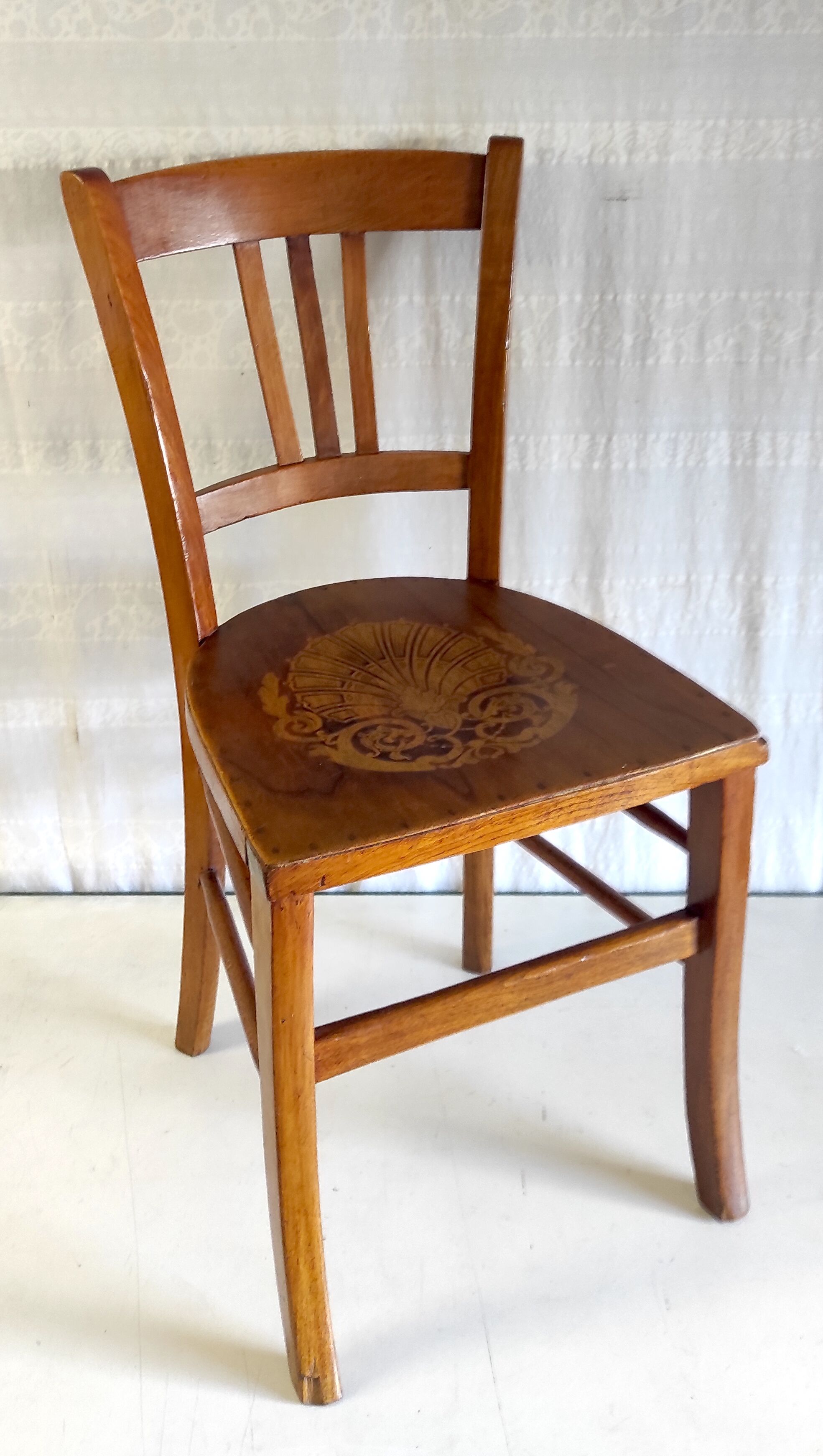 Bistro chair in solid beech – 50s/60s